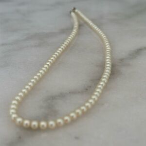 Costume Classic Cream Pearl Necklace